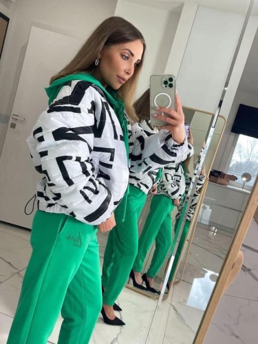 Kurtka wiosenna Livi literki  