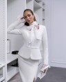 pol_pl_Elegancki-mleczny-kostium-z-tweedu-idealny-na-chrzest-i-komunie-66208_3.jpg