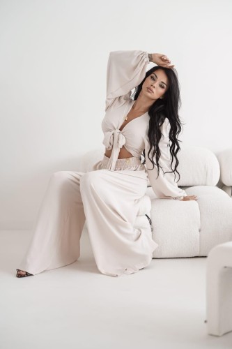 Komplet z wiskozy szerokie spodnie i wiązana bluzka  Fame Icon    