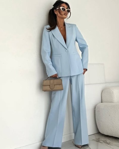 Elegancki garnitur damski MALVA Elizabeth  