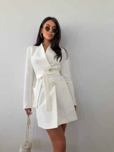 Elegancka sukienka wiązana z dużymi kieszeniami Edan  