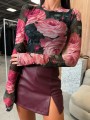 bluzka-feel-yourself-w-kawiaty-czarno-rozowa_2.jpg